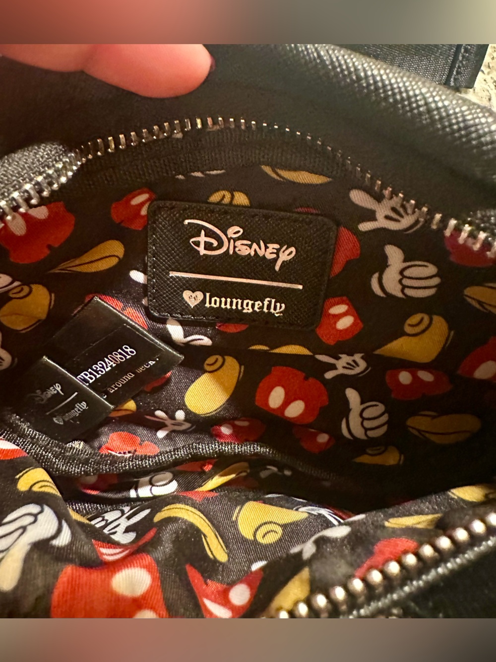 Loungefly Mickey Mouse Fanny Pack Disney Crossbody - Picture 4 of 4